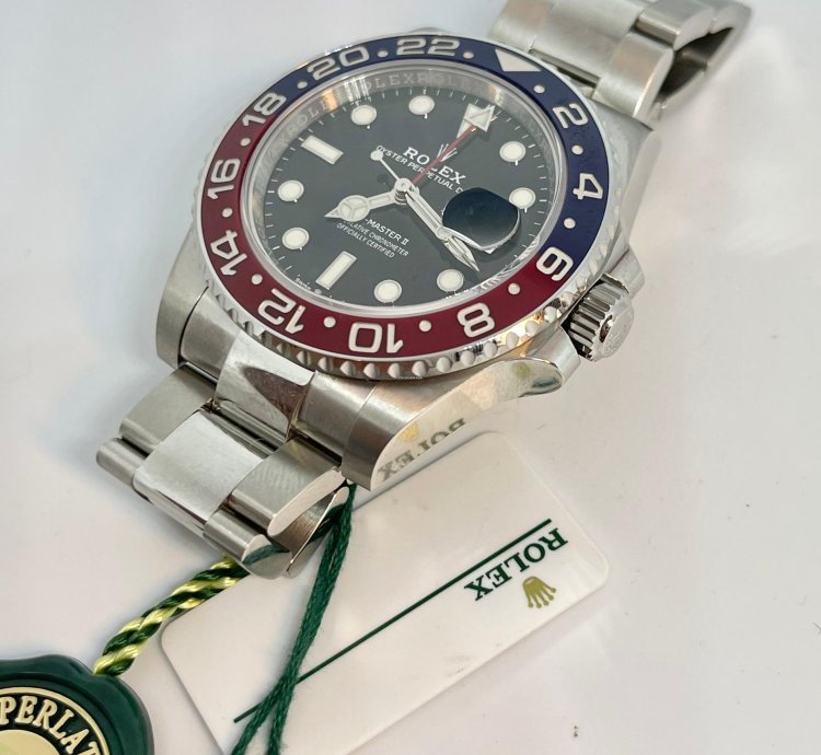 Rolex Gmt-master Ii Pepsi Gmt-master Ii 126710blro