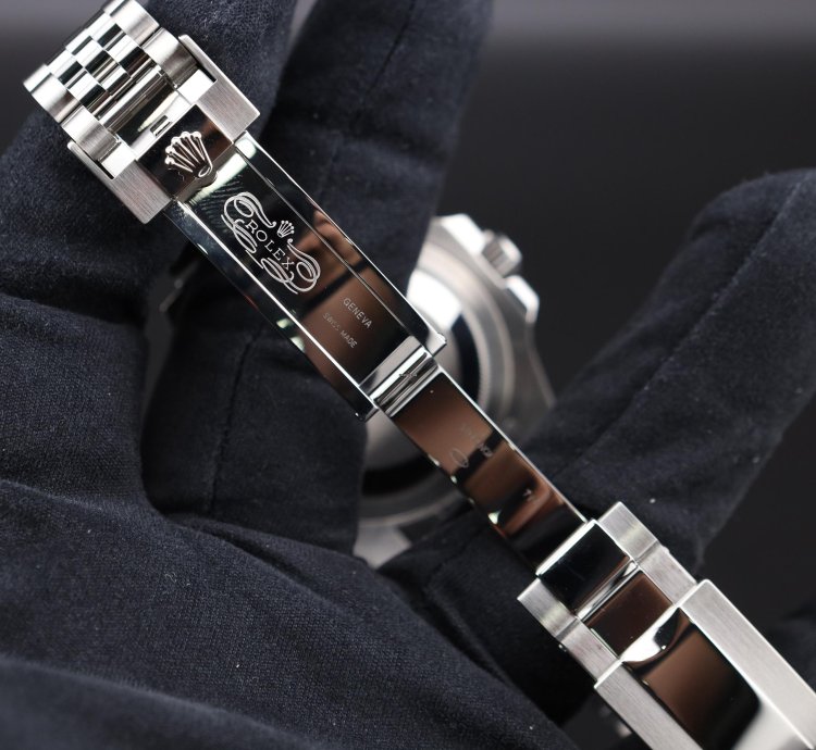 Rolex Gmt-master Ii Pepsi Jubilee 126710blro Full Set