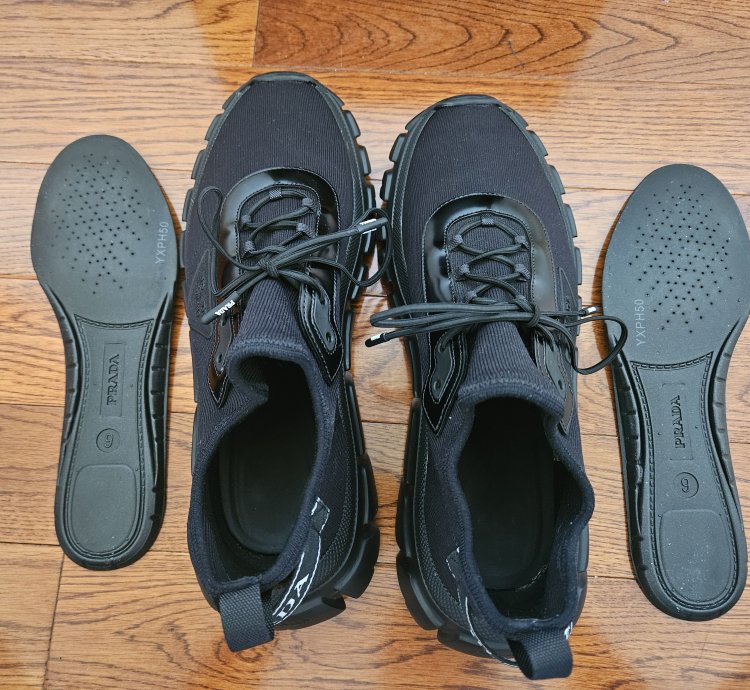 New Rush Knit Sneakers