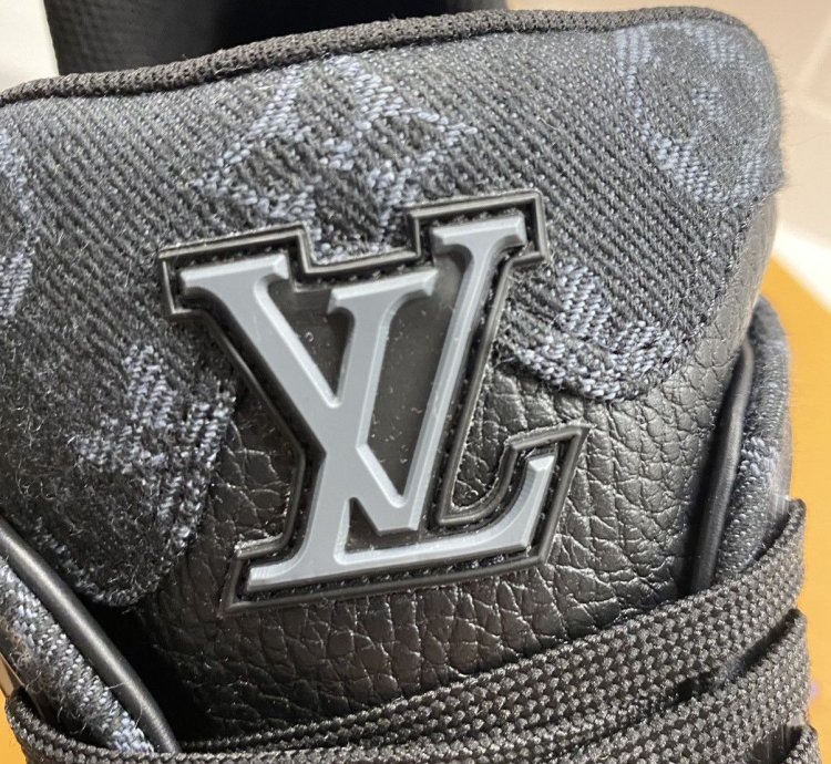 Nigo Lv Trainer Black Denim