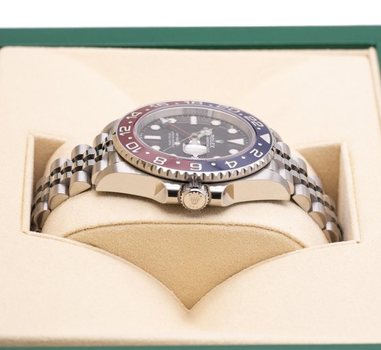 Rolex Gmt-master Ii Pepsi Lc100 New Unworn Box And Papers 2019 126710blro