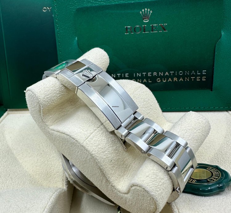 Rolex Gmt-master Ii Pepsi New Unworn Oyster Bracelet