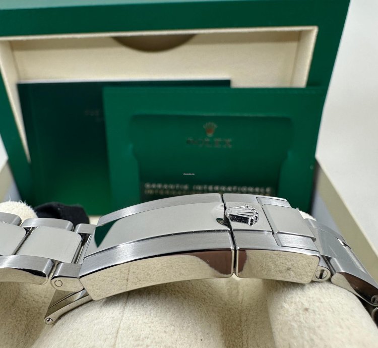 Rolex Gmt-master Ii Pepsi New Unworn Oyster Bracelet