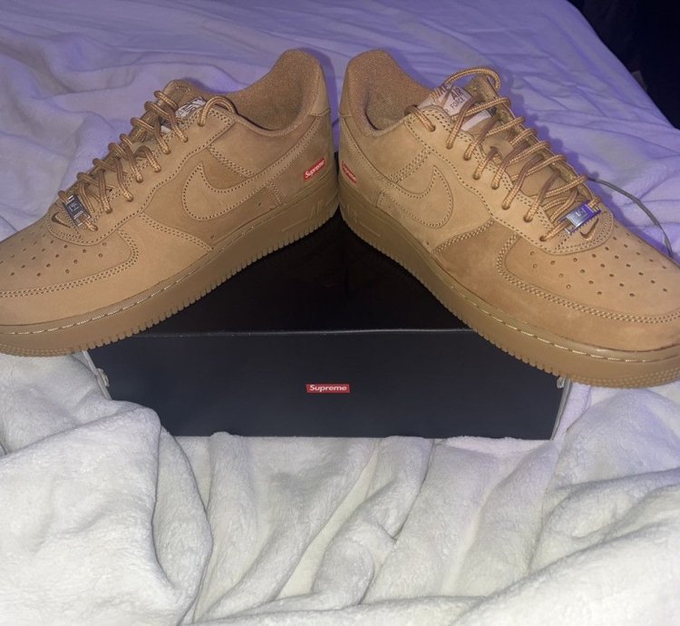 Nike Air Force 1 Low Sp Supreme Wheat