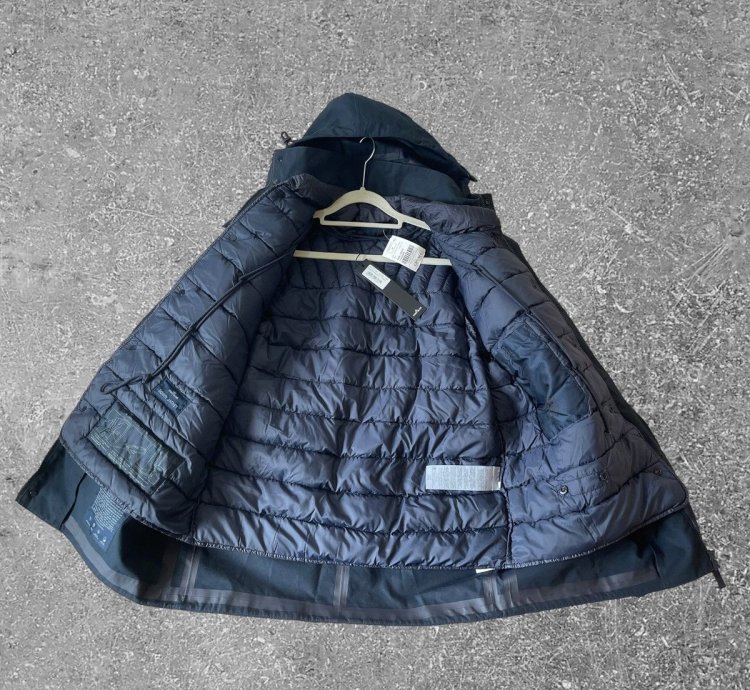 Ghost Piece 0- Ventile Bnwt