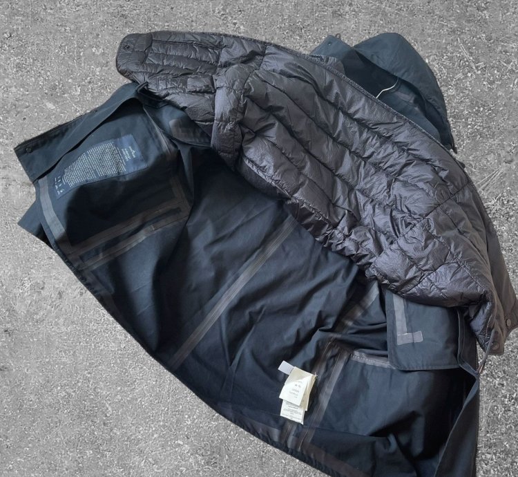 Ghost Piece 0- Ventile Bnwt