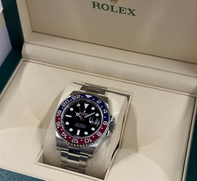 Rolex Gmt-master Ii Pepsi Oyster 2024