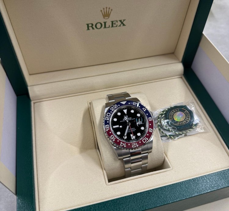 Rolex Gmt-master Ii Pepsi Oyster 2024