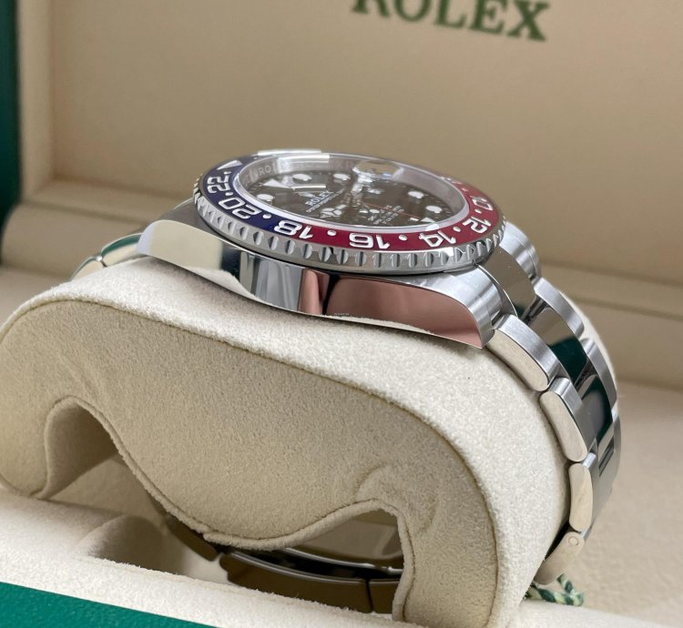Rolex Gmt-master Ii Pepsi Oyster Bracelet 126710blro 2023 New