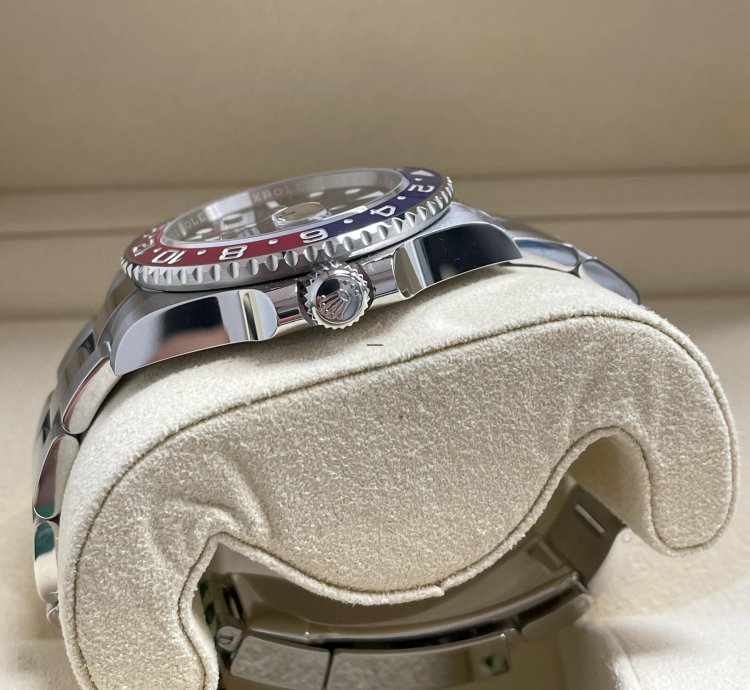 Rolex Gmt-master Ii Pepsi Oyster Bracelet 126710blro 2023 New