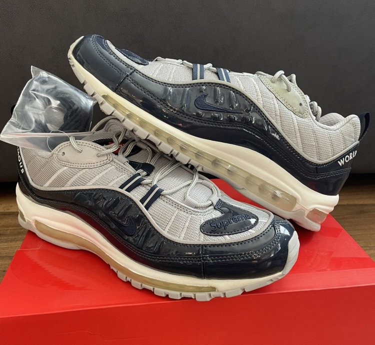 Nike Air Max 98 Supreme Obsidian Navy Patent Leather 1 97 95