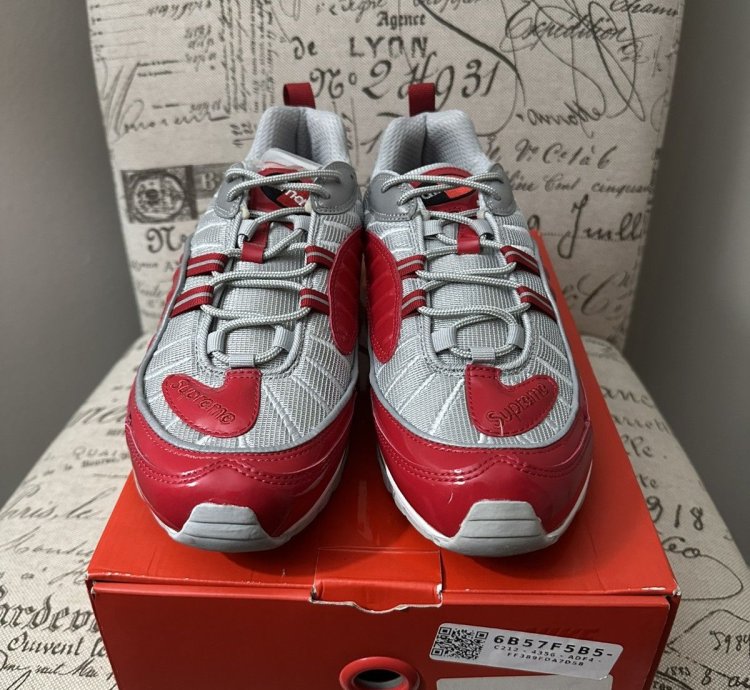 Nike Air Max 98 Supreme Varsity Red