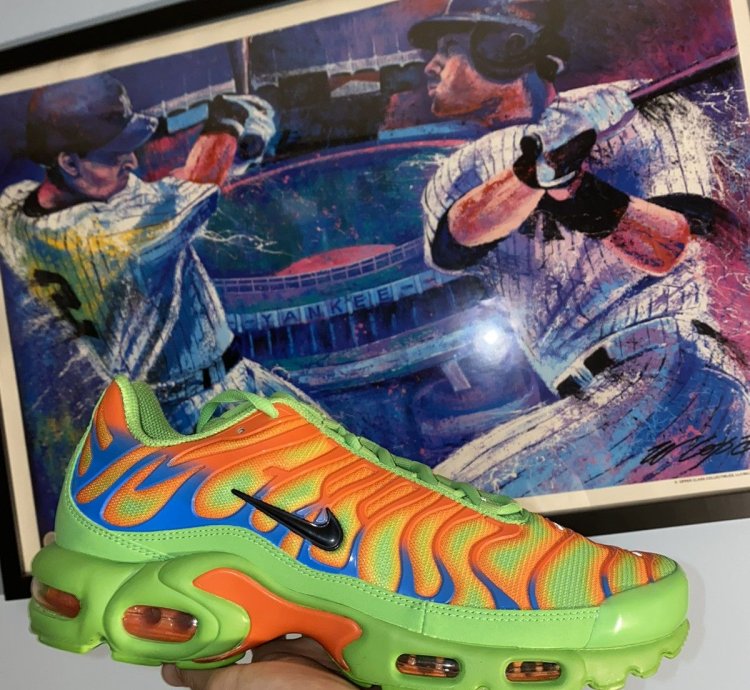 Nike Air Max Plus Supreme Green