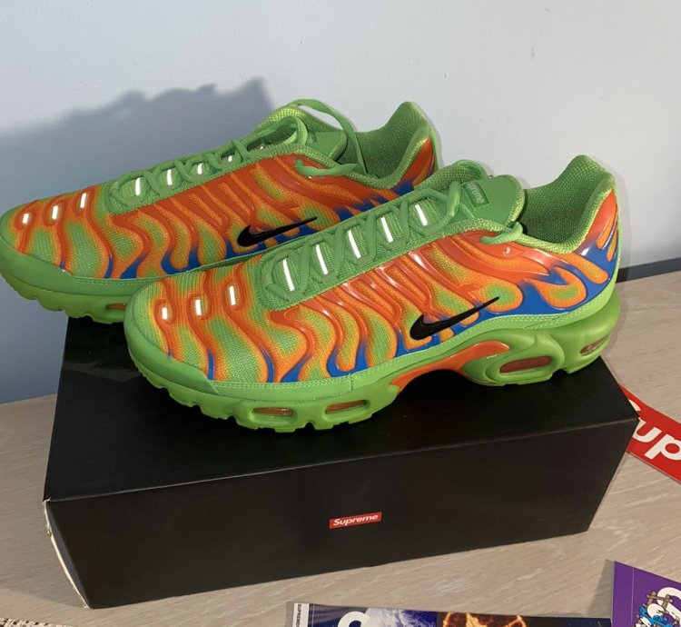 Nike Air Max Plus Supreme Green