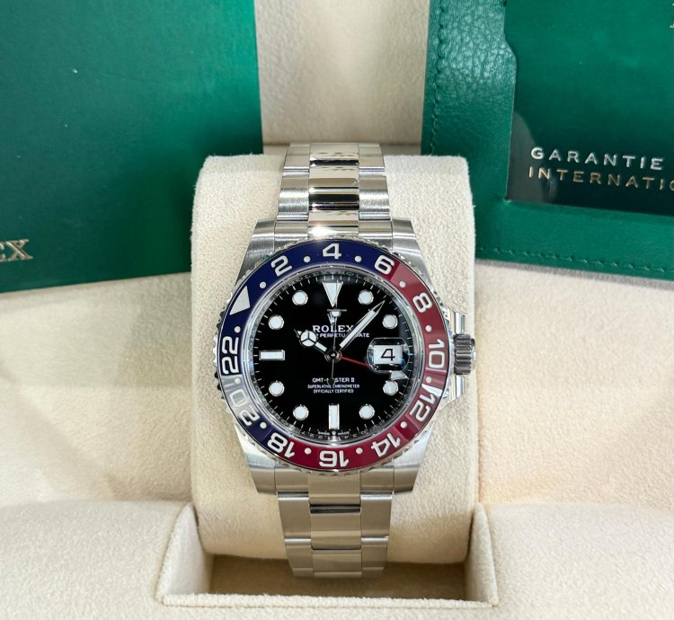 Rolex Gmt-master Ii Pepsi Oyster Stainless Steel 2023 Full Set