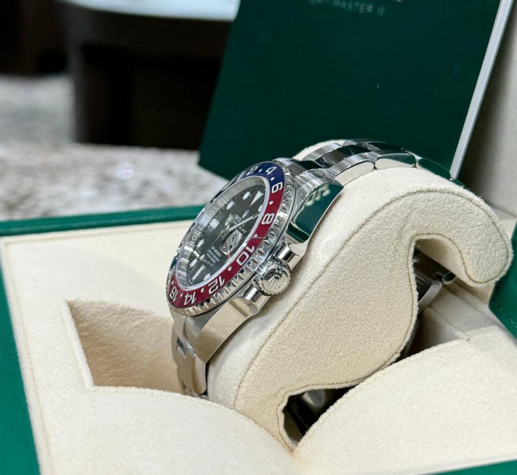 Rolex Gmt-master Ii Pepsi Oyster Stainless Steel 2023 Full Set