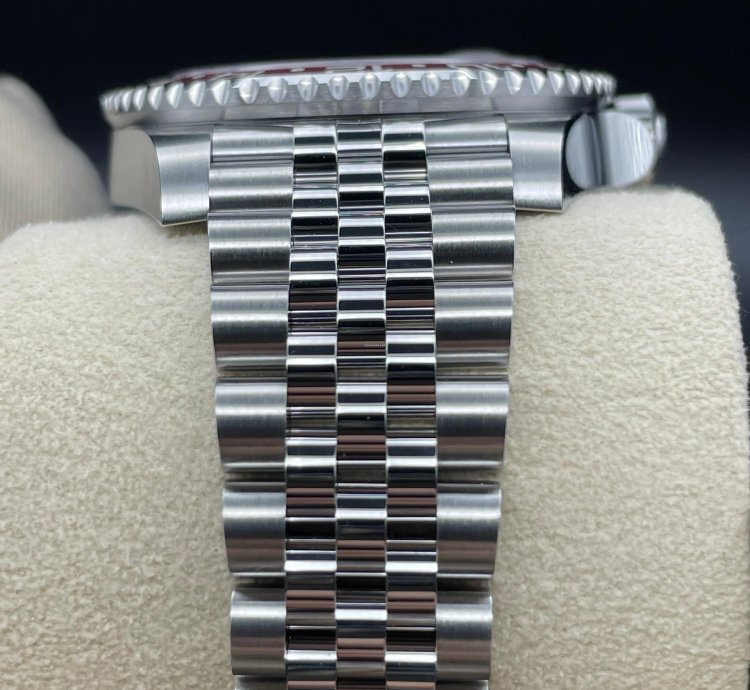 Rolex Gmt-master Ii Pepsi Unworn
