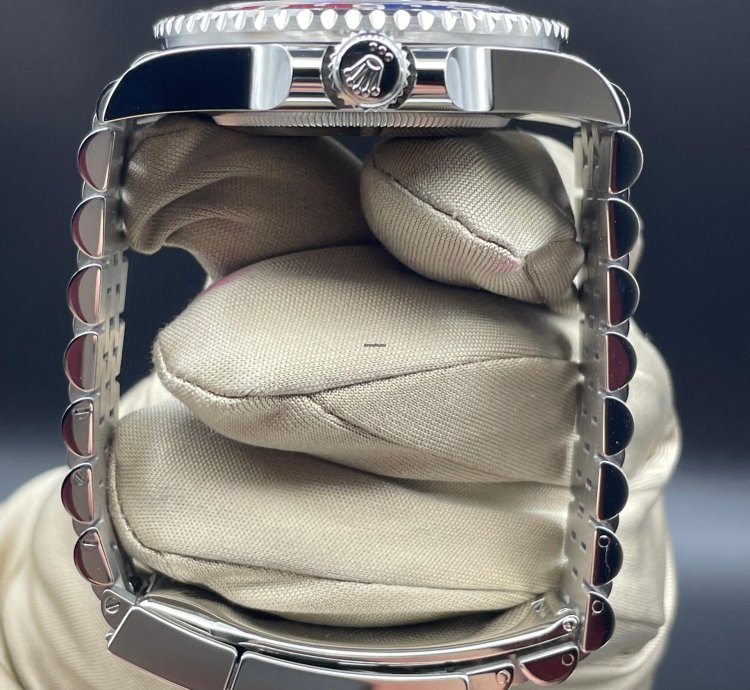 Rolex Gmt-master Ii Pepsi Unworn