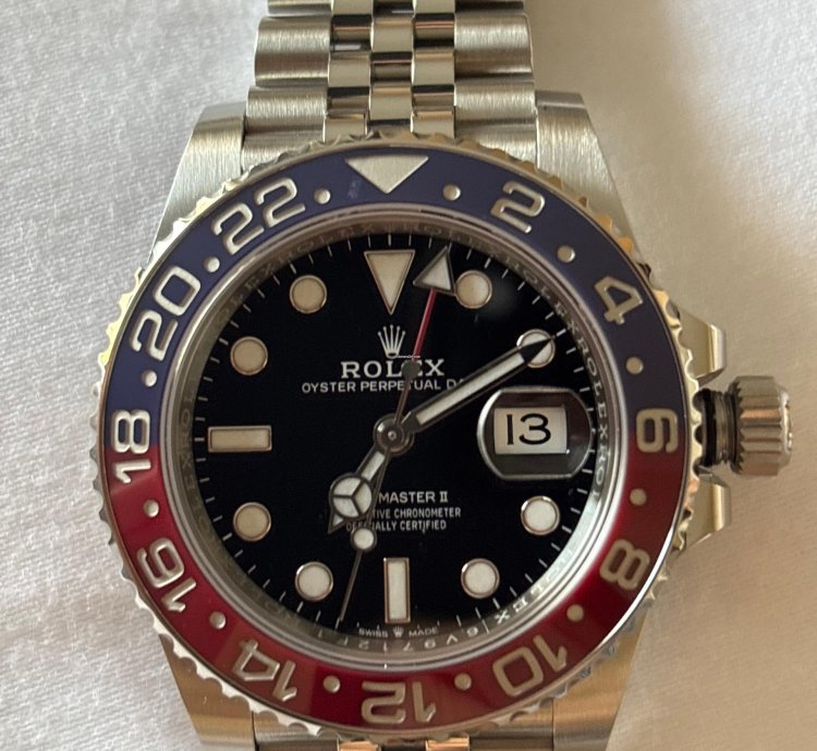 Rolex Gmt-master Ii Red And Blue Bezel