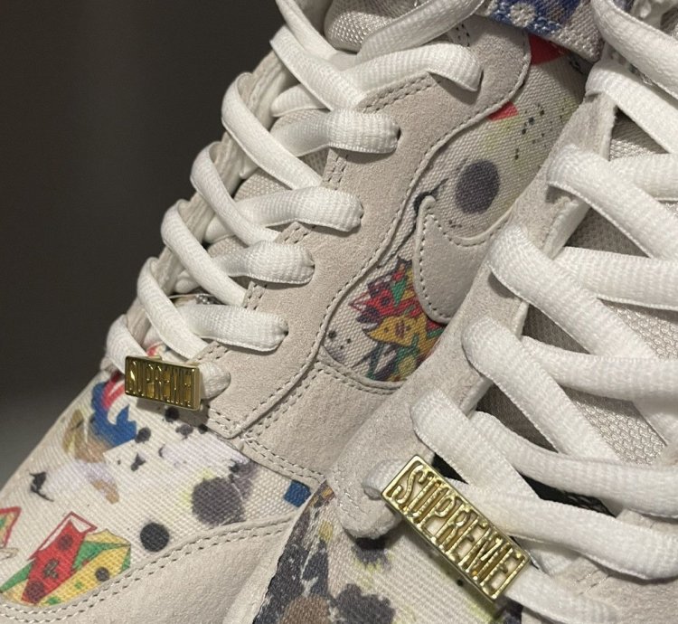 Nike Dunk Sb Supreme Rammellzee