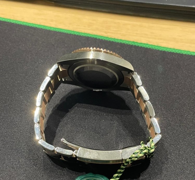 Rolex Gmt-master Ii Root Beer 2025
