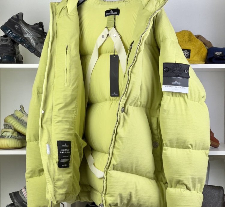 New Amazing Stone Island Shadow Project Down Jacket