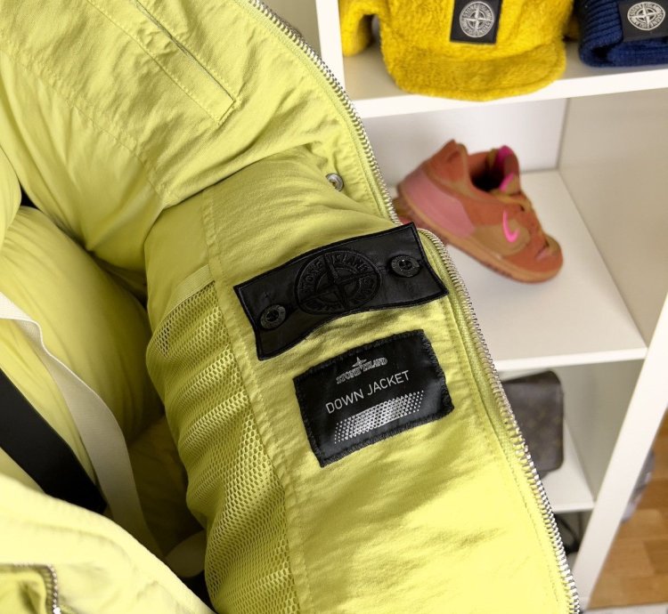 New Amazing Stone Island Shadow Project Down Jacket