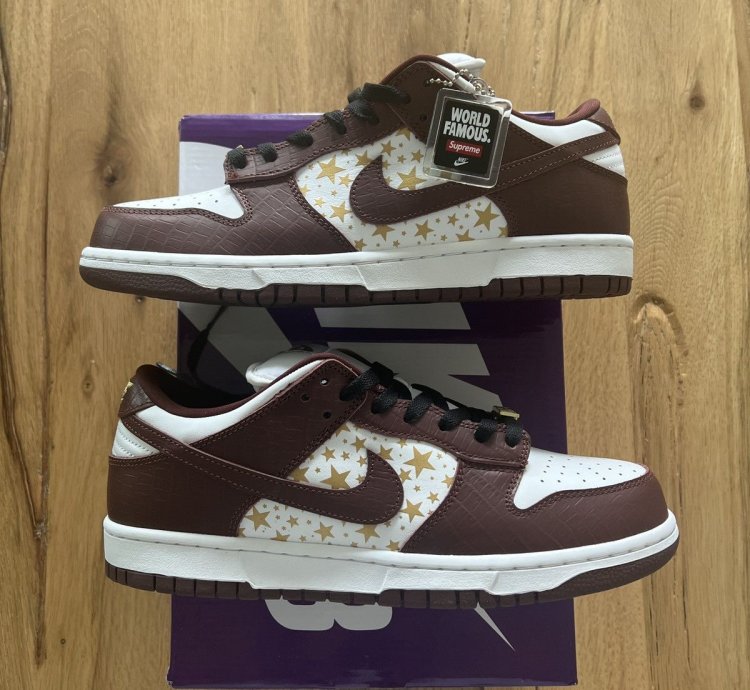 Nike Sb Dunk Low Og Qs Supreme