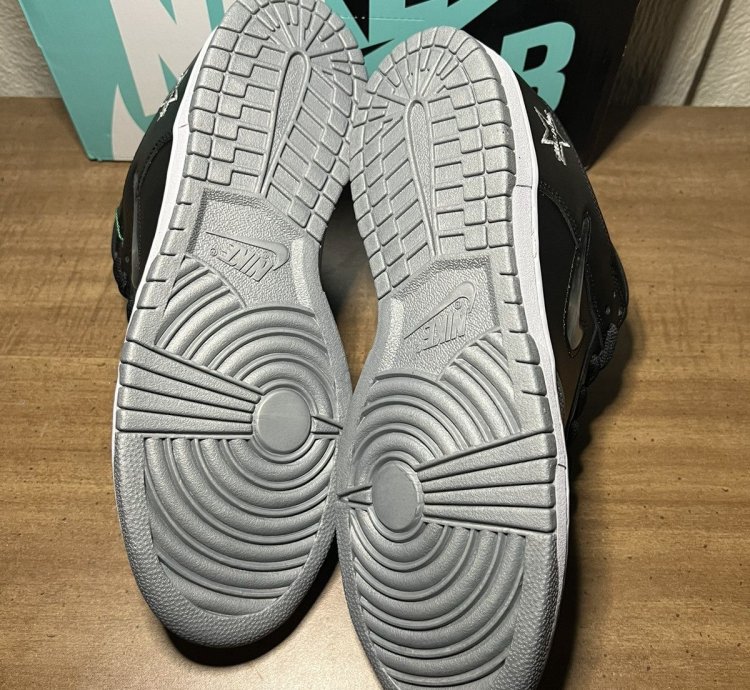 Nike Sb Dunk Low Silver Jewel