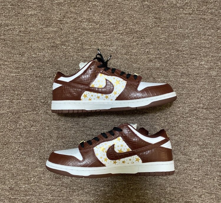 Nike Sb Dunk Low Supreme