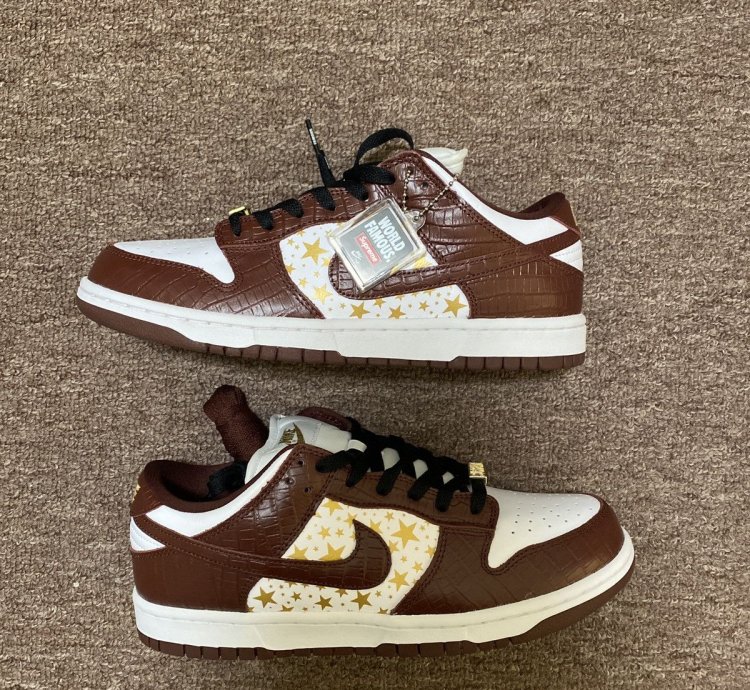 Nike Sb Dunk Low Supreme