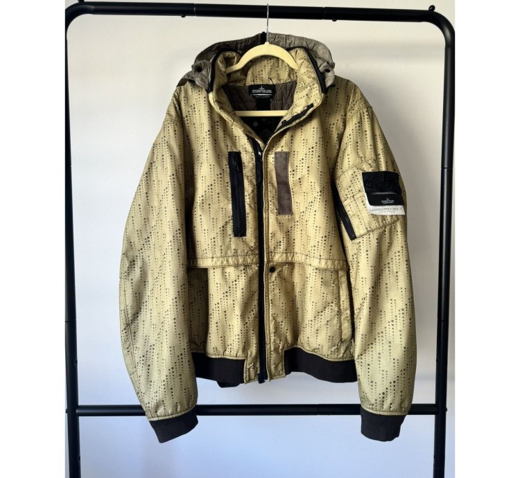 Nwt Stone Island Aw19 Shadow Project Lasered Poly-hide 2l