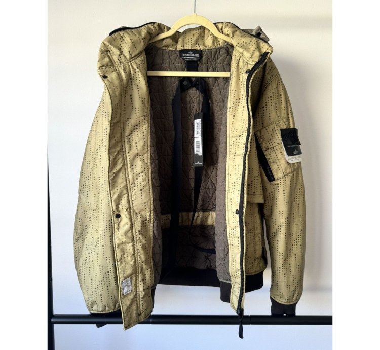 Nwt Stone Island Aw19 Shadow Project Lasered Poly-hide 2l