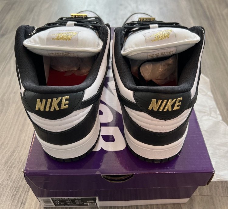 Nike Sb Dunk Low Supreme Black Size 10