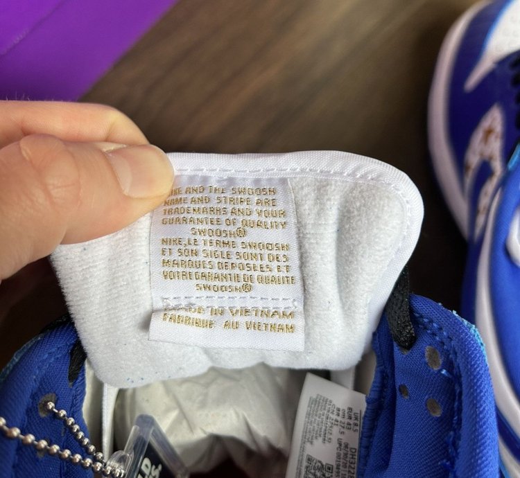 Nike Sb Dunk Low Supreme Blue