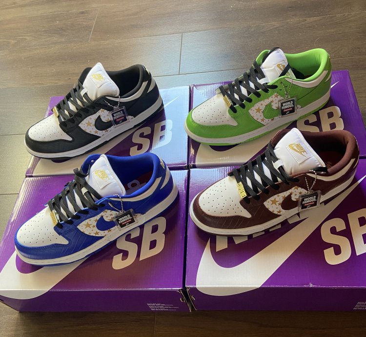 Nike Sb Dunk Low Supreme Blue