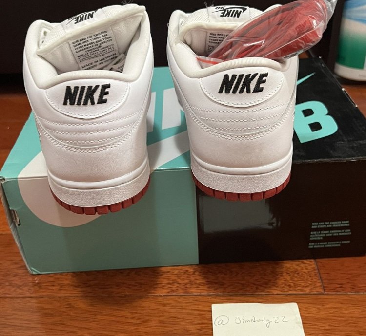Nike Sb Dunk Low Supreme Jewel Swoosh Red