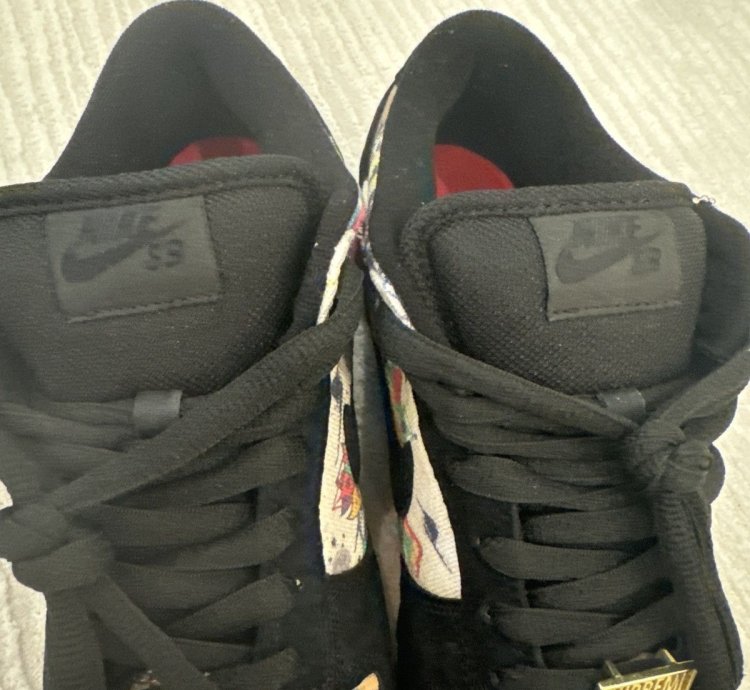 Nike Sb Dunk Low Supreme Rammellzee