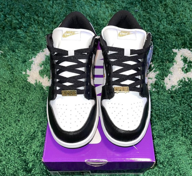 Nike Sb Dunk Low Supreme Stars Black Size 8 5m Brand New