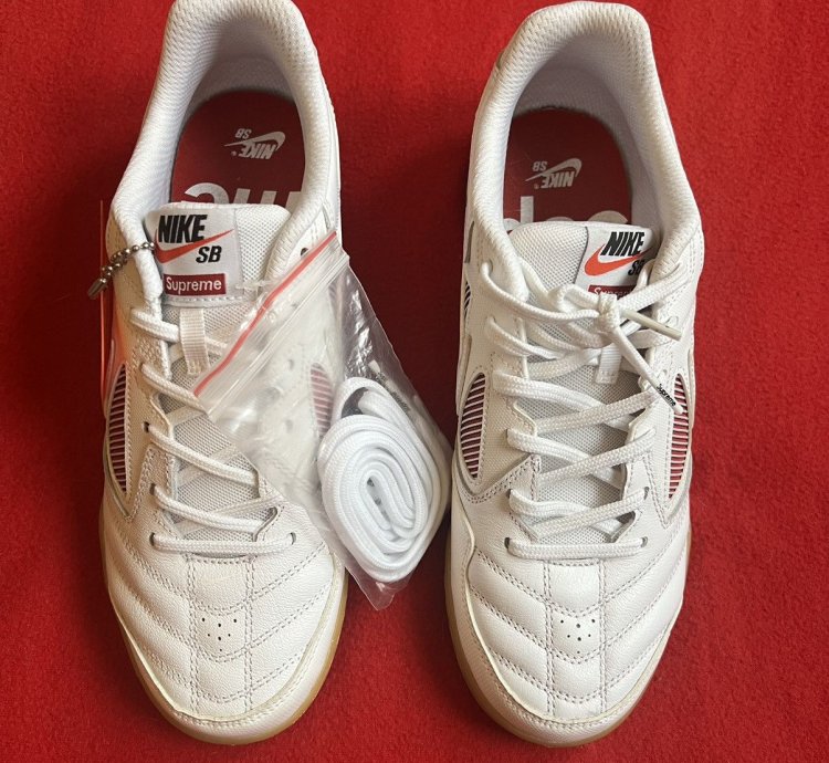 Nike Sb Gato Supreme White
