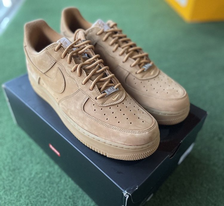 Nike Supreme Air Force 1