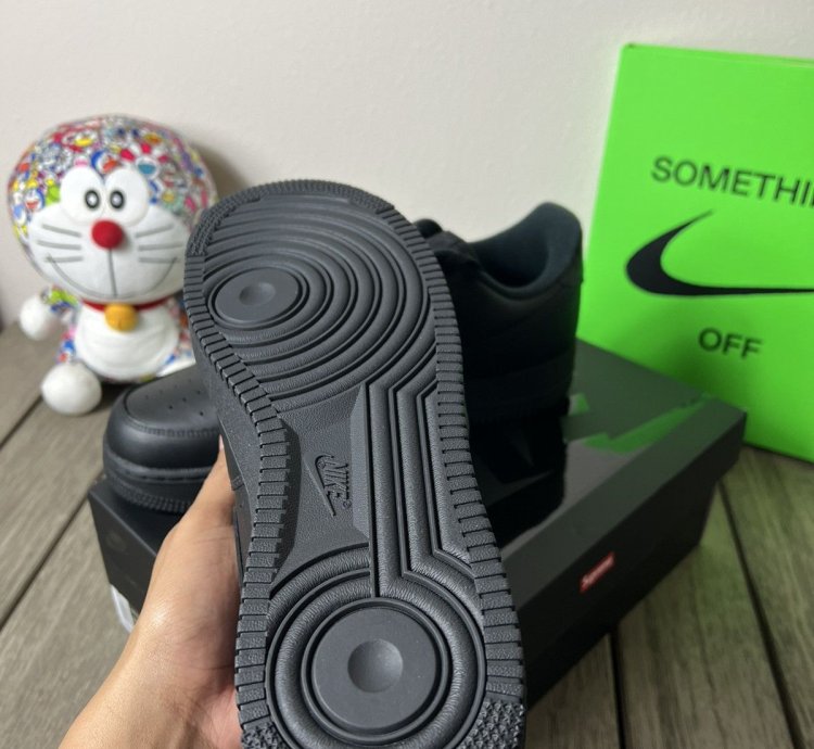 Nike Supreme Air Force 1 Low Black
