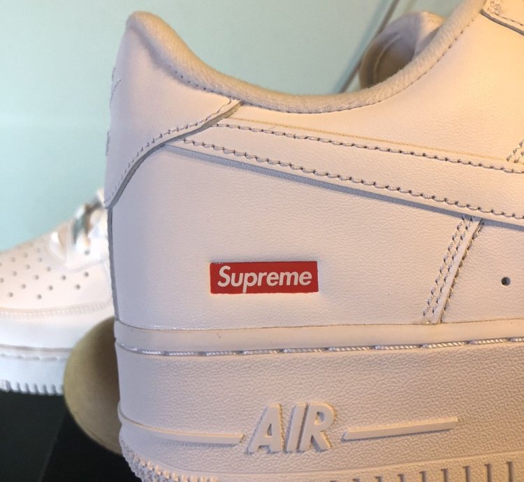 Nike Supreme Air Force 1 Low In White Size Uk 11 Us 12