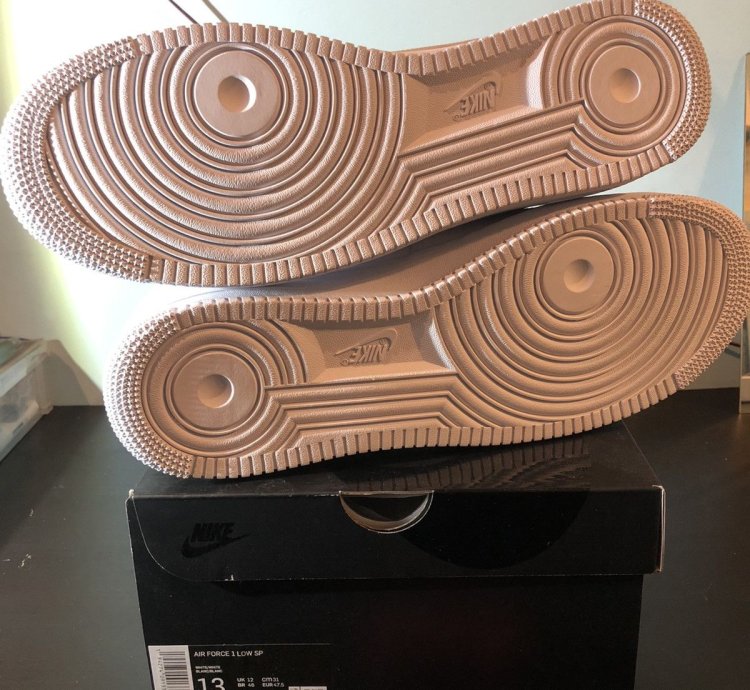 Nike Supreme Air Force 1 Low In White Size Uk 12 Us 13