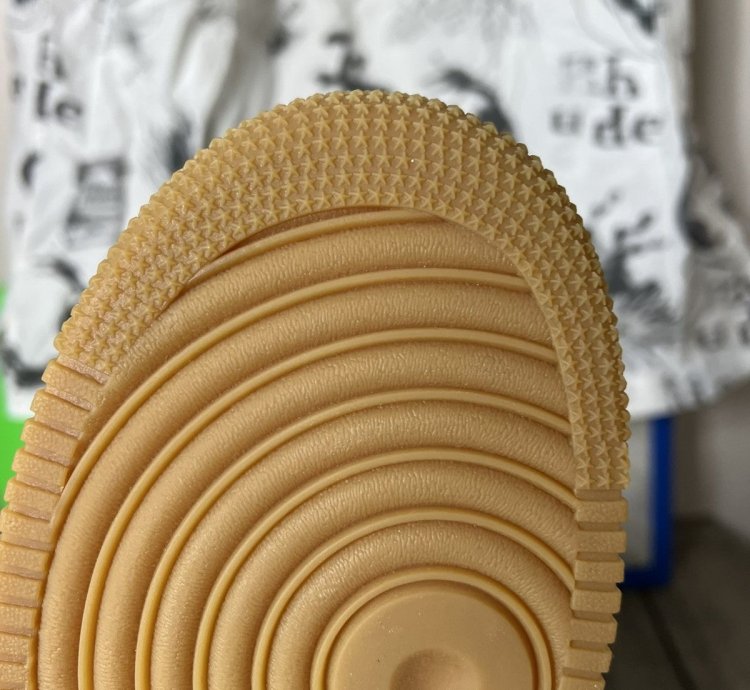 Nike Supreme Air Force 1 Low Wheat