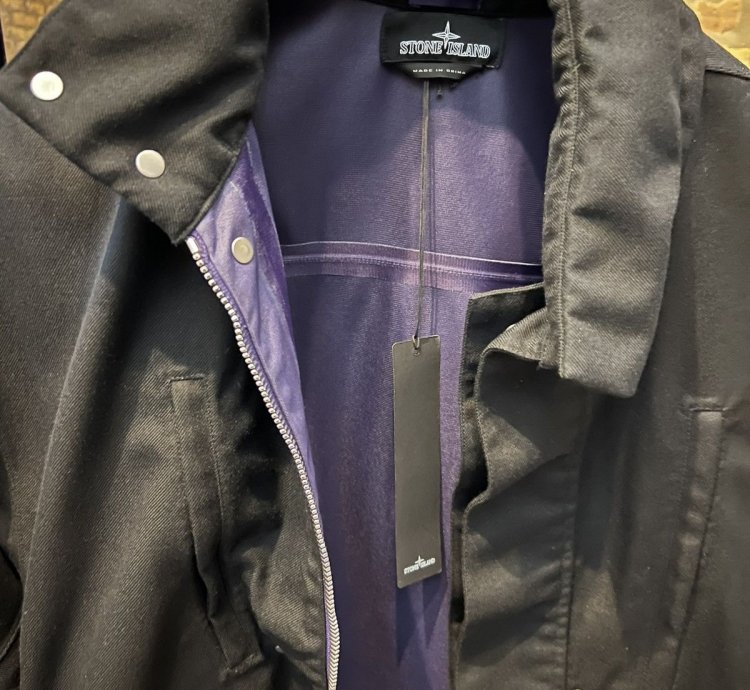 Stone Island 40201 Jacket In Black Purple