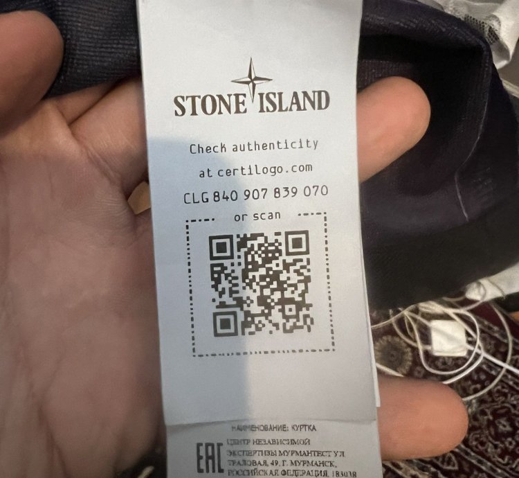 Stone Island 40201 Jacket In Black Purple