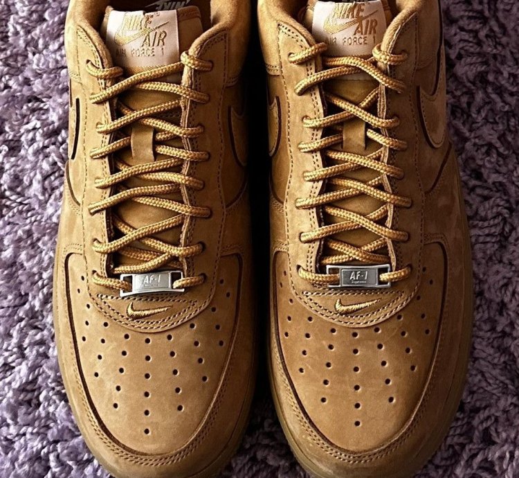 Nike Supreme Air Force 1 Wheat