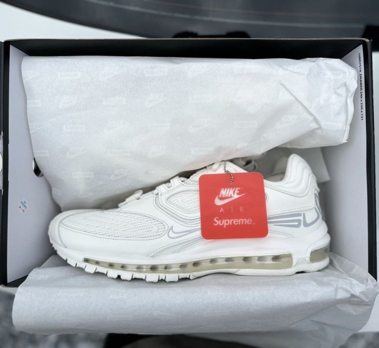 Nike Supreme Air Max 98