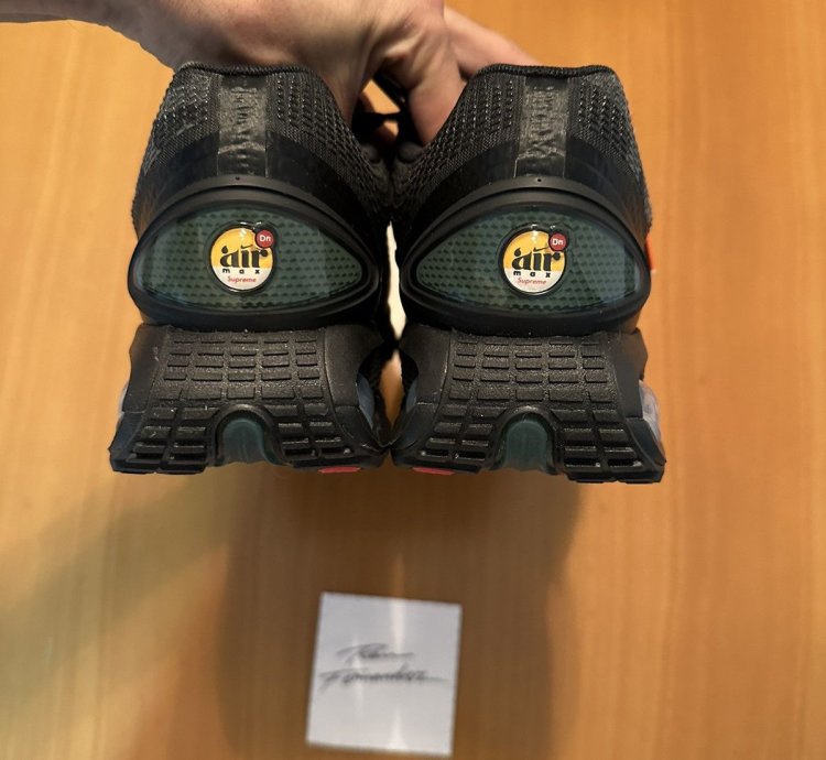 Nike Supreme Air Max Dn Sp Black Galactic Jade